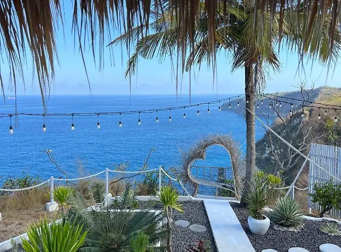 Tropical Glamping Nusa Penida - Private Romantic Seaside Diamond Polilit